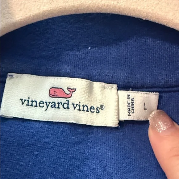 Vineyard Vines women’s quarter zip - Picture 3 of 4